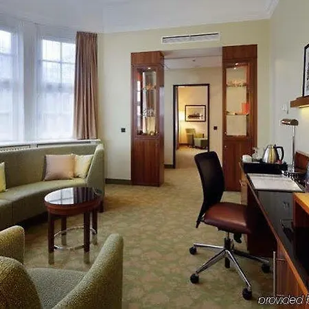 Hotel Courtyard By Marriott Bremen